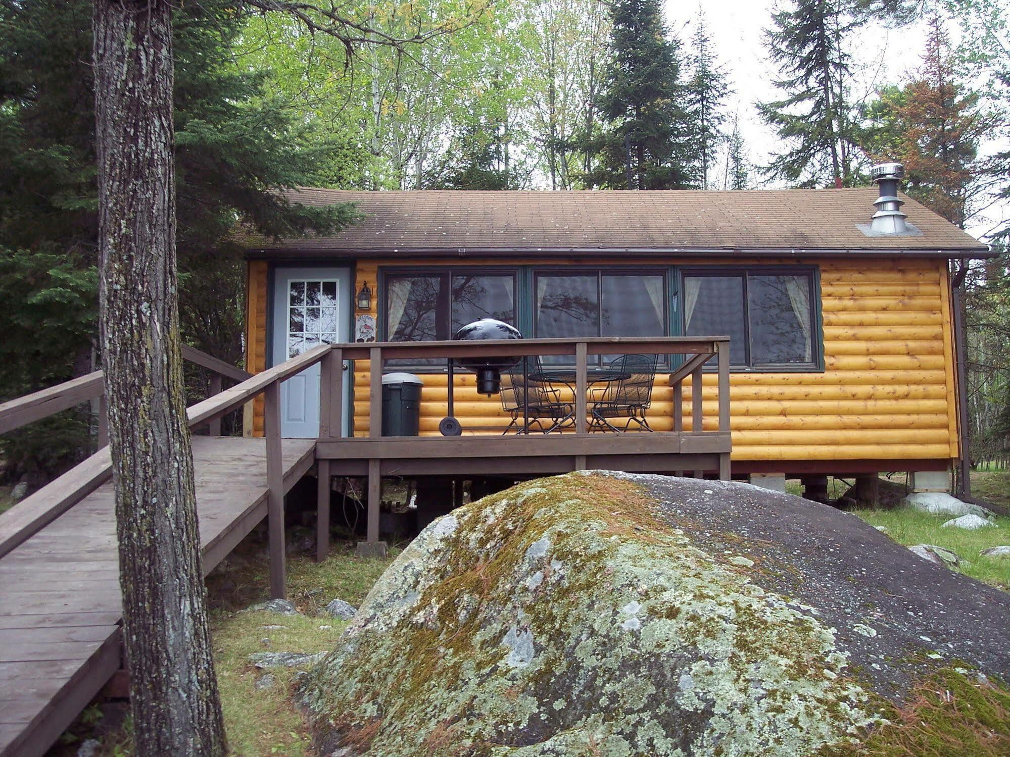 Pine Point Lodge Resort & Motel Crane Lake 외부 사진