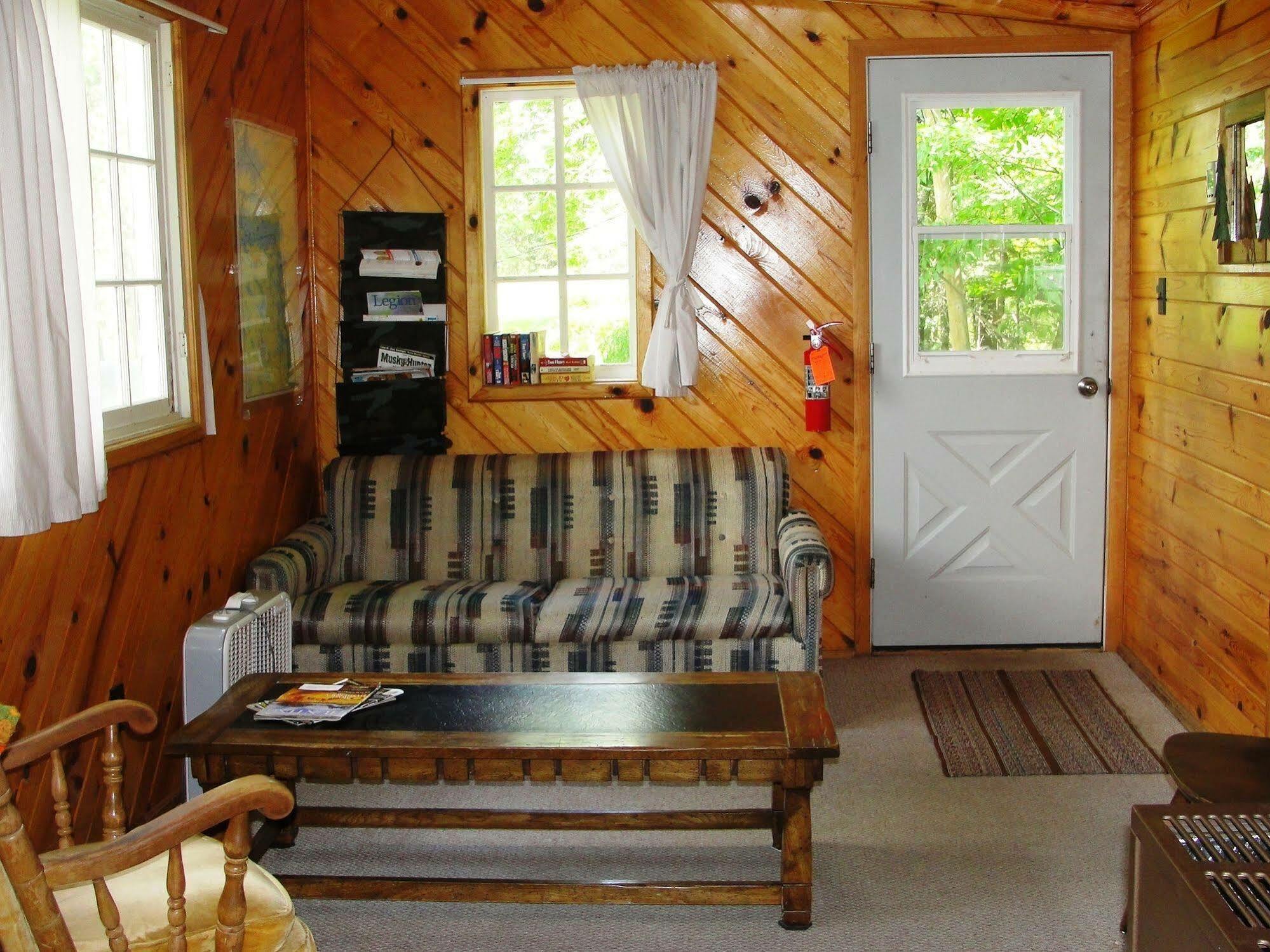 Pine Point Lodge Resort & Motel Crane Lake 외부 사진