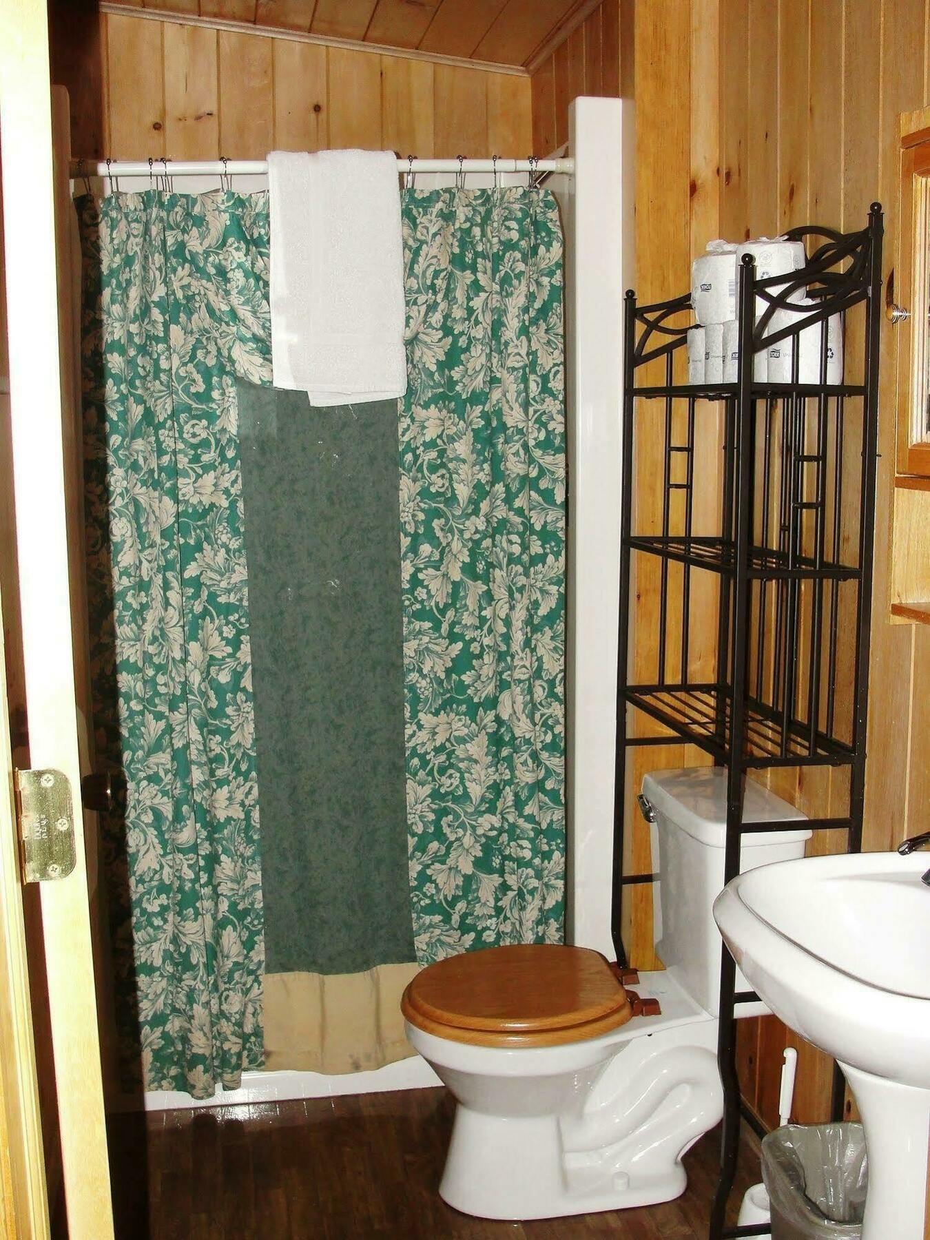 Pine Point Lodge Resort & Motel Crane Lake 외부 사진