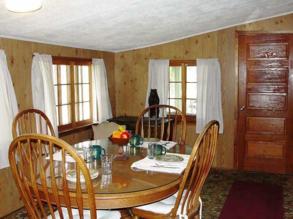 Pine Point Lodge Resort & Motel Crane Lake 외부 사진