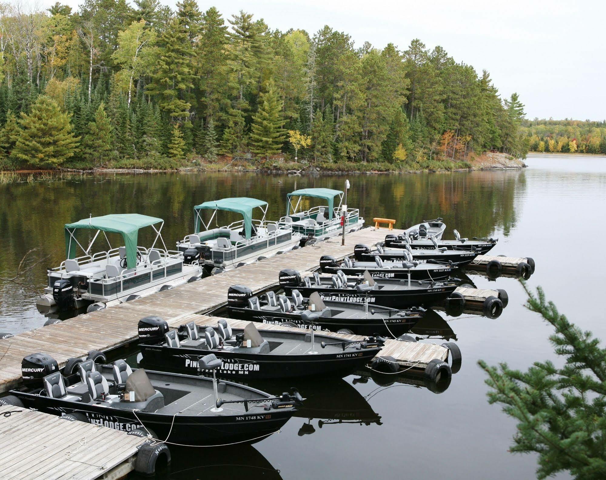 Pine Point Lodge Resort & Motel Crane Lake 외부 사진