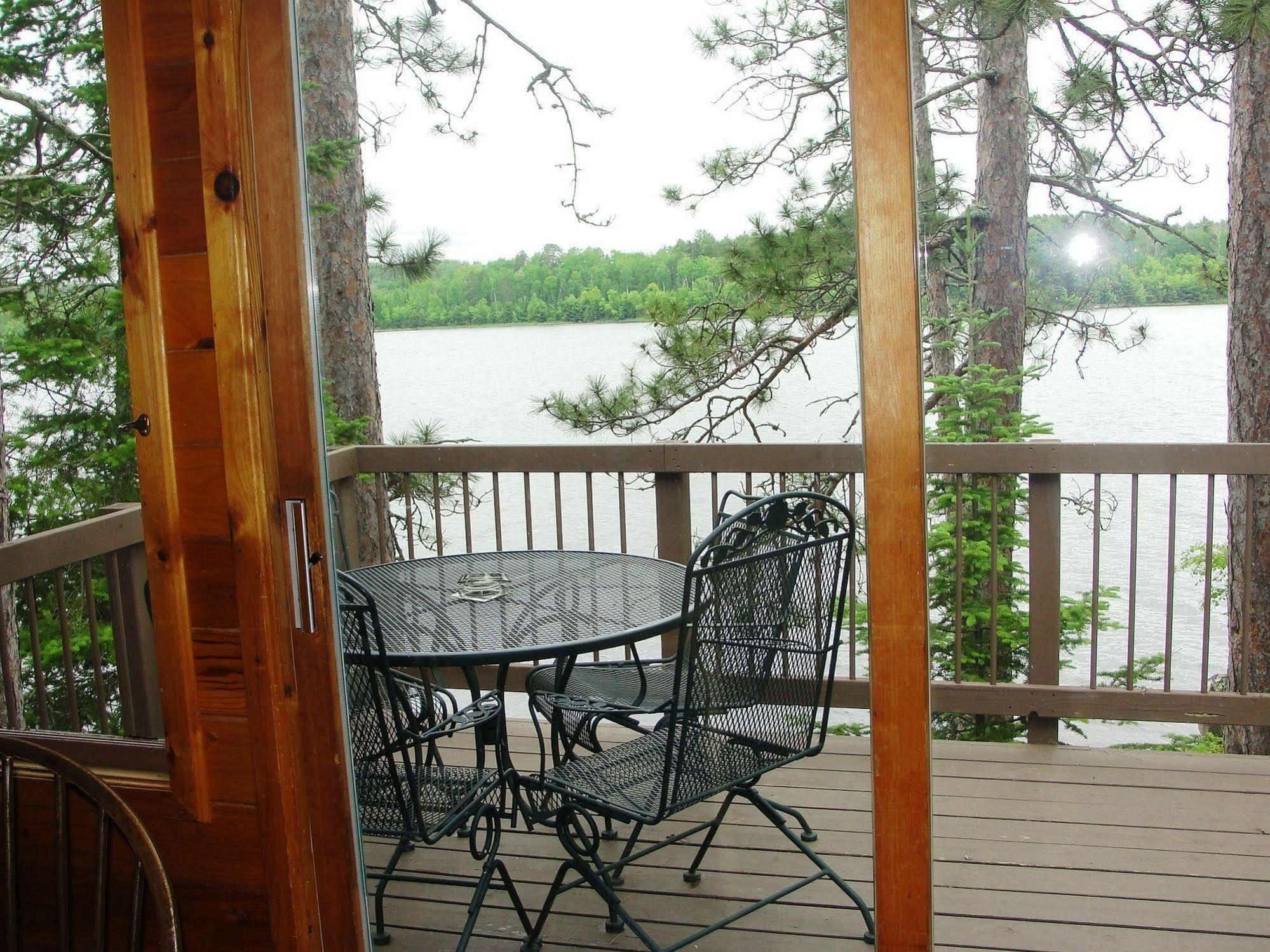 Pine Point Lodge Resort & Motel Crane Lake 외부 사진