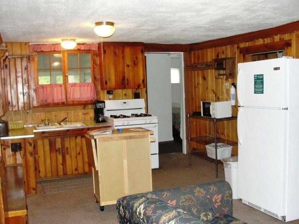 Pine Point Lodge Resort & Motel Crane Lake 외부 사진
