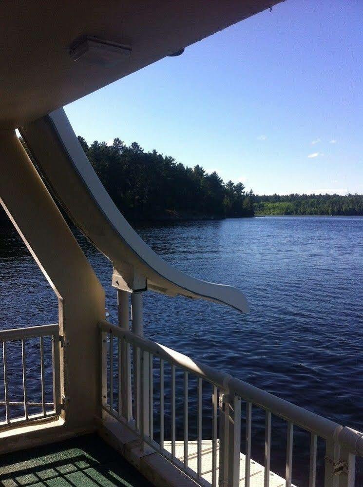 Pine Point Lodge Resort & Motel Crane Lake 외부 사진